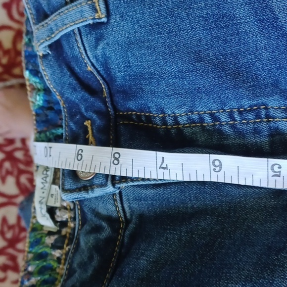 John Mark Floral Embroidered Jeans Raw Hem, 27" Inseam - Picture 9 of 9